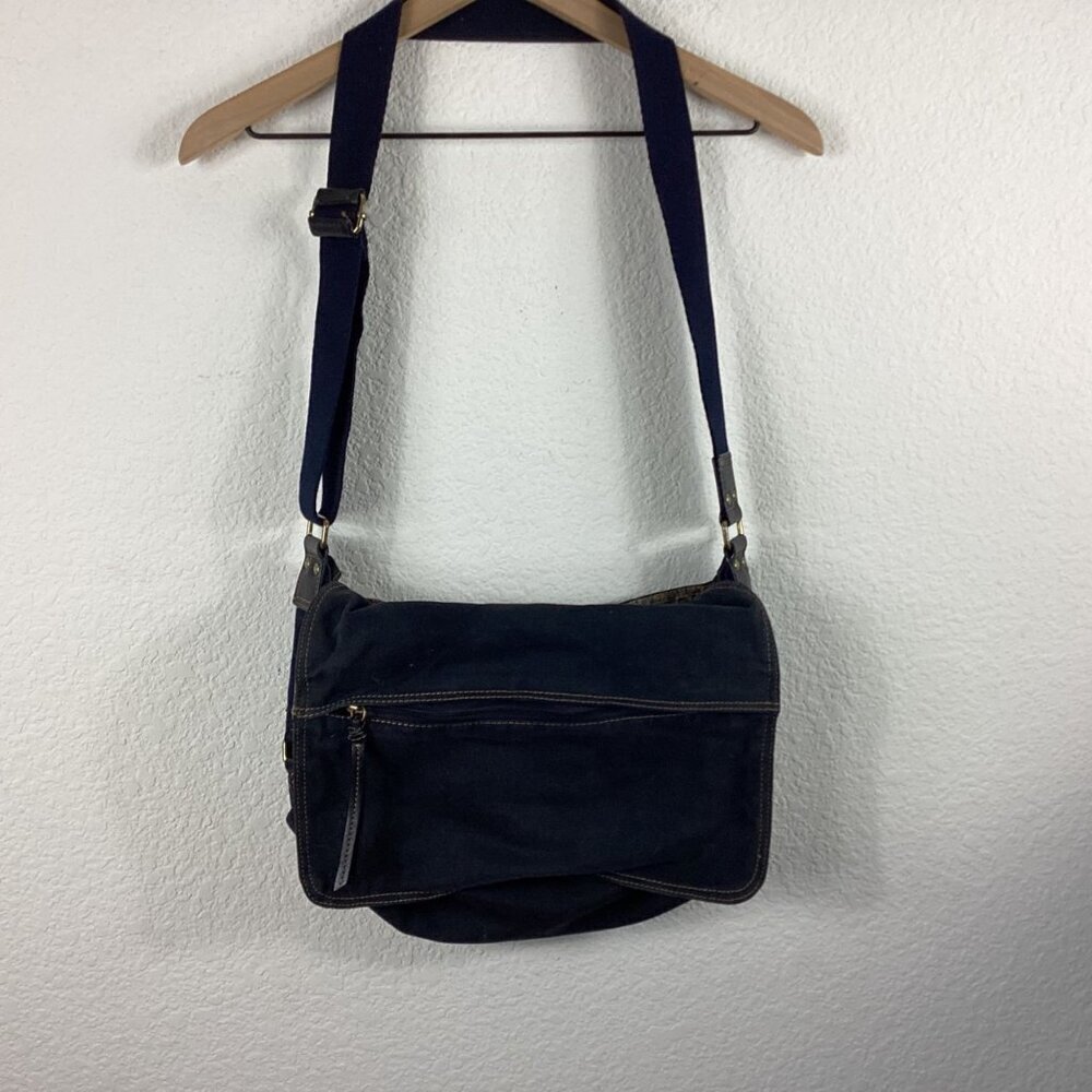 Fossil Women Blue Denim Adjustable Strap Messenger Bag - Picture 2 of 10